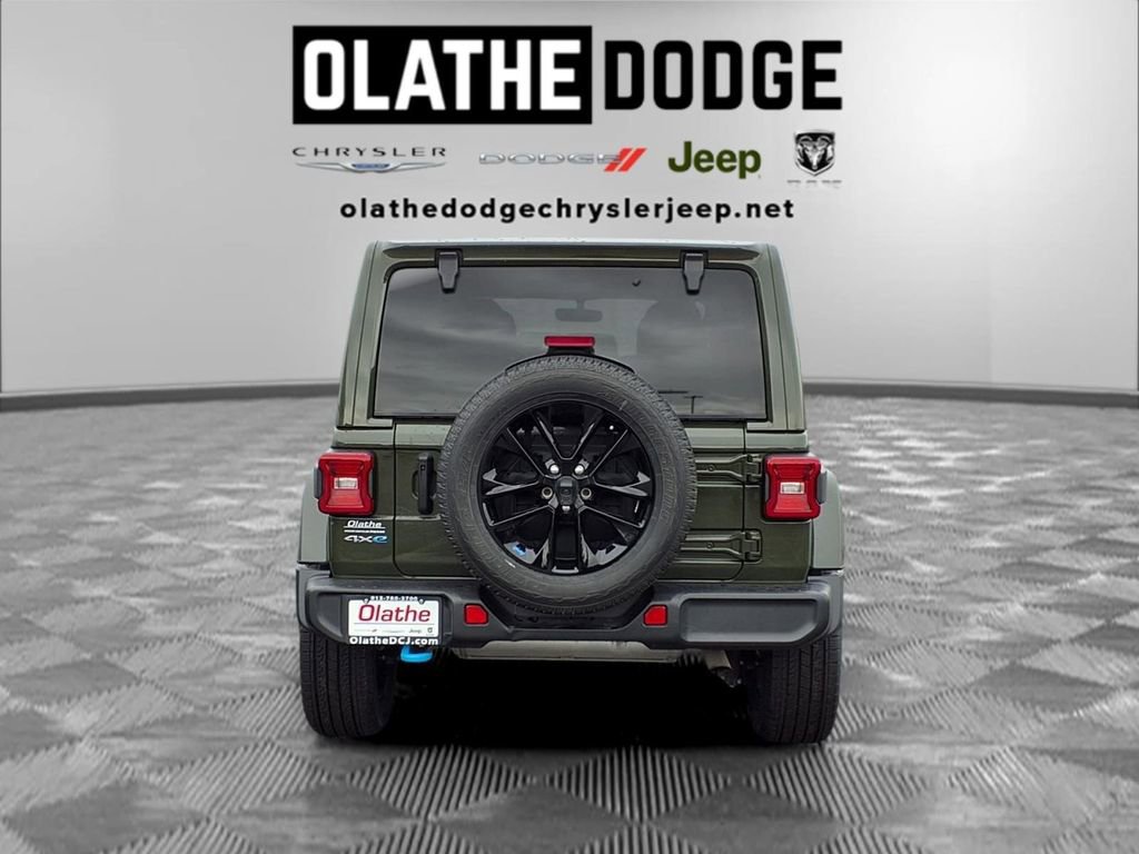 Certified 2023 Jeep Wrangler Unlimited Sahara w/ Cold Weather Group AWD/4WD image 26