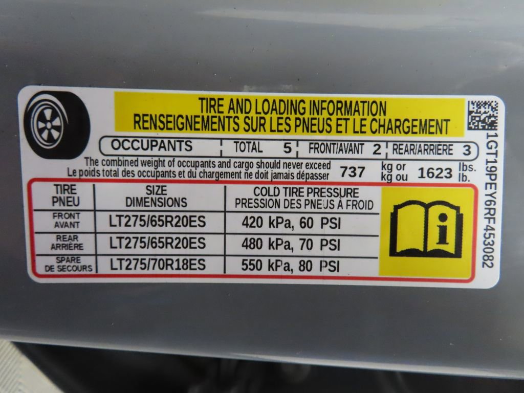 Used 2024 GMC Sierra 2500 AT4 w/ Technology Package AWD/4WD image 83