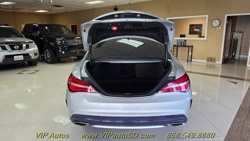 Used 2018 Mercedes-Benz CLA 250 image 8