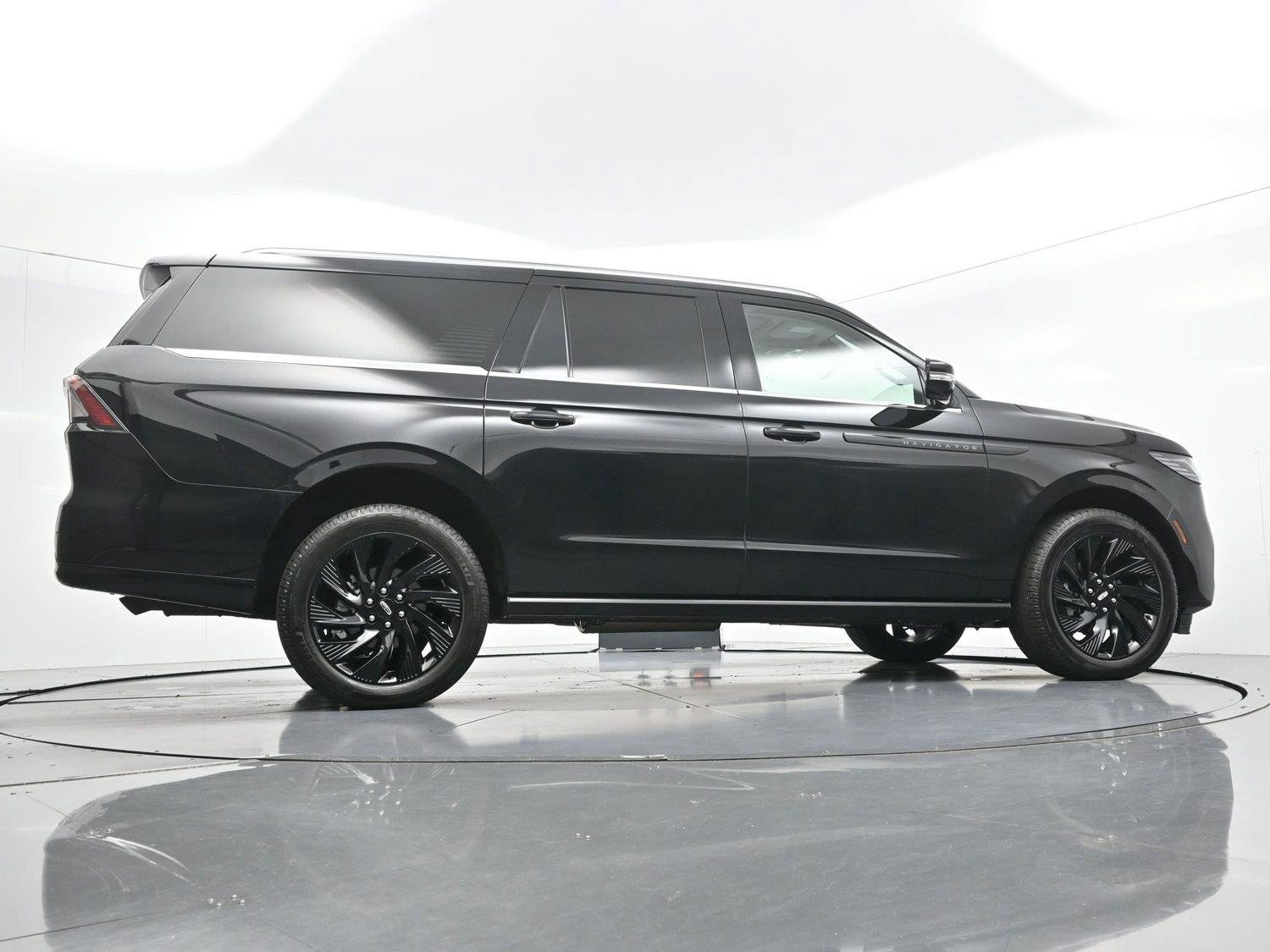 Used 2026 Lincoln Navigator L Black Label AWD/4WD image 67