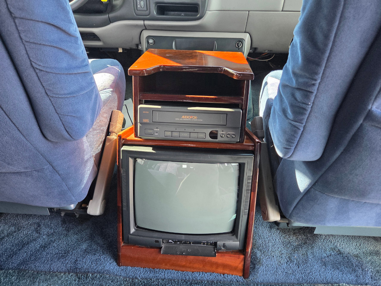 Used 1996 Chevrolet Express 1500 image 16