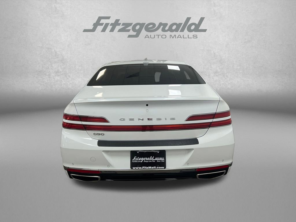 Used 2021 Genesis G90 3.3T Premium RWD image 4