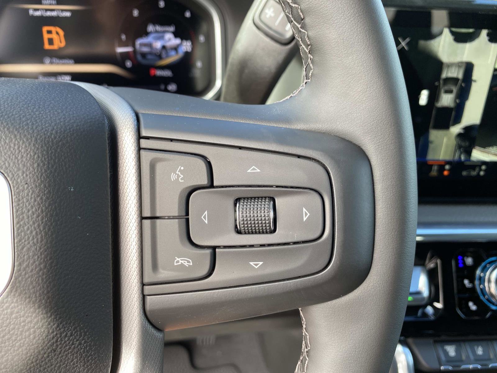 New 2026 GMC Sierra 2500 Denali w/ Denali Reserve Package image 14