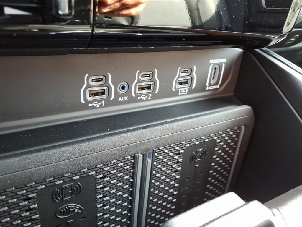 New 2026 RAM 1500 Laramie w/ Night Edition image 17