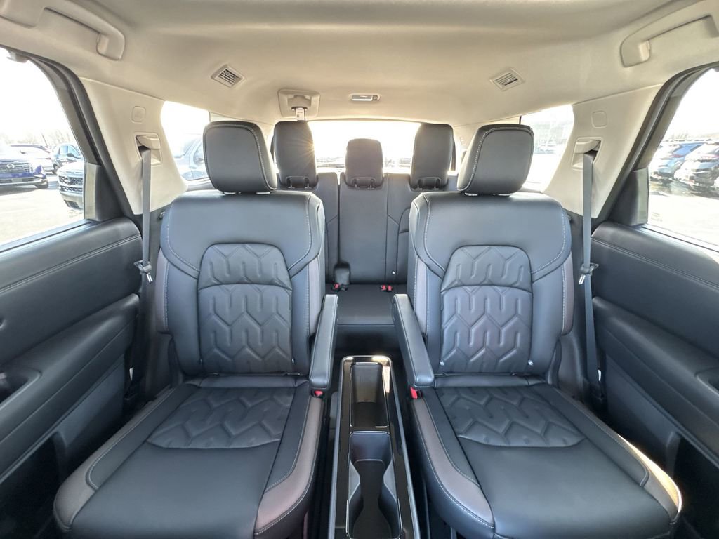 New 2026 Nissan Pathfinder Platinum image 23