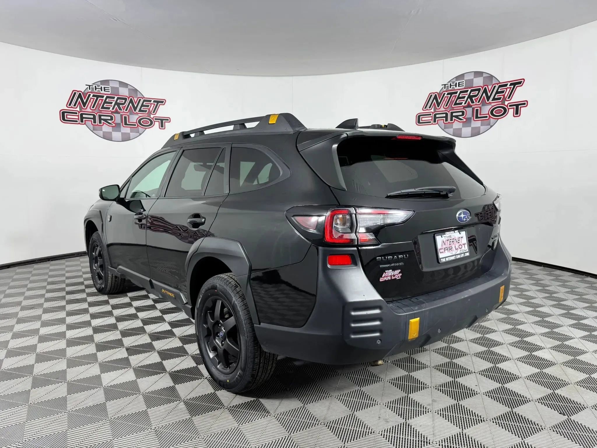 Used 2025 Subaru Outback Wilderness AWD/4WD image 5