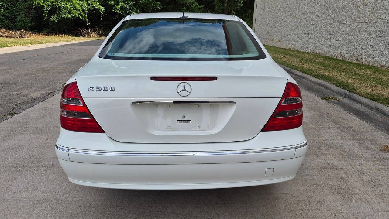 Used 2005 Mercedes-Benz E 500 Sedan image 6