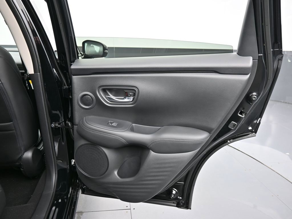 New 2026 Honda HR-V EX-L image 36