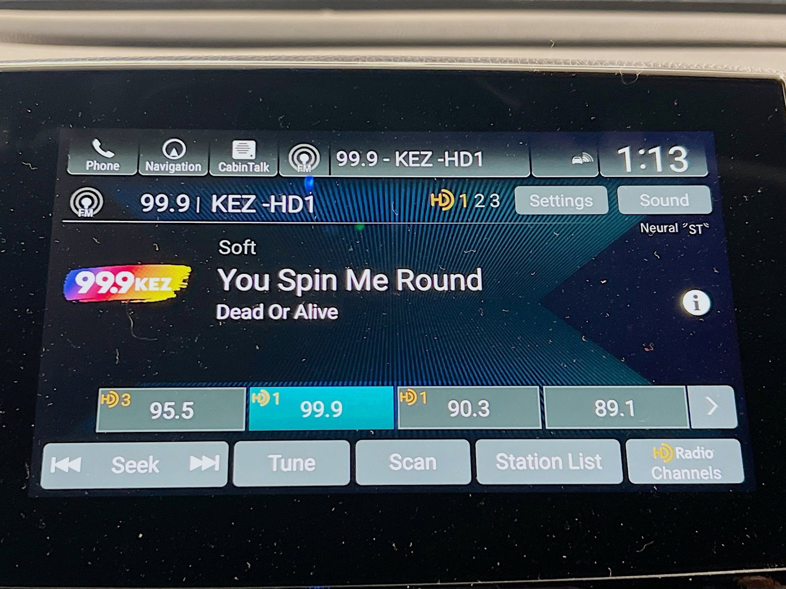 Used 2020 Honda Pilot Touring image 11