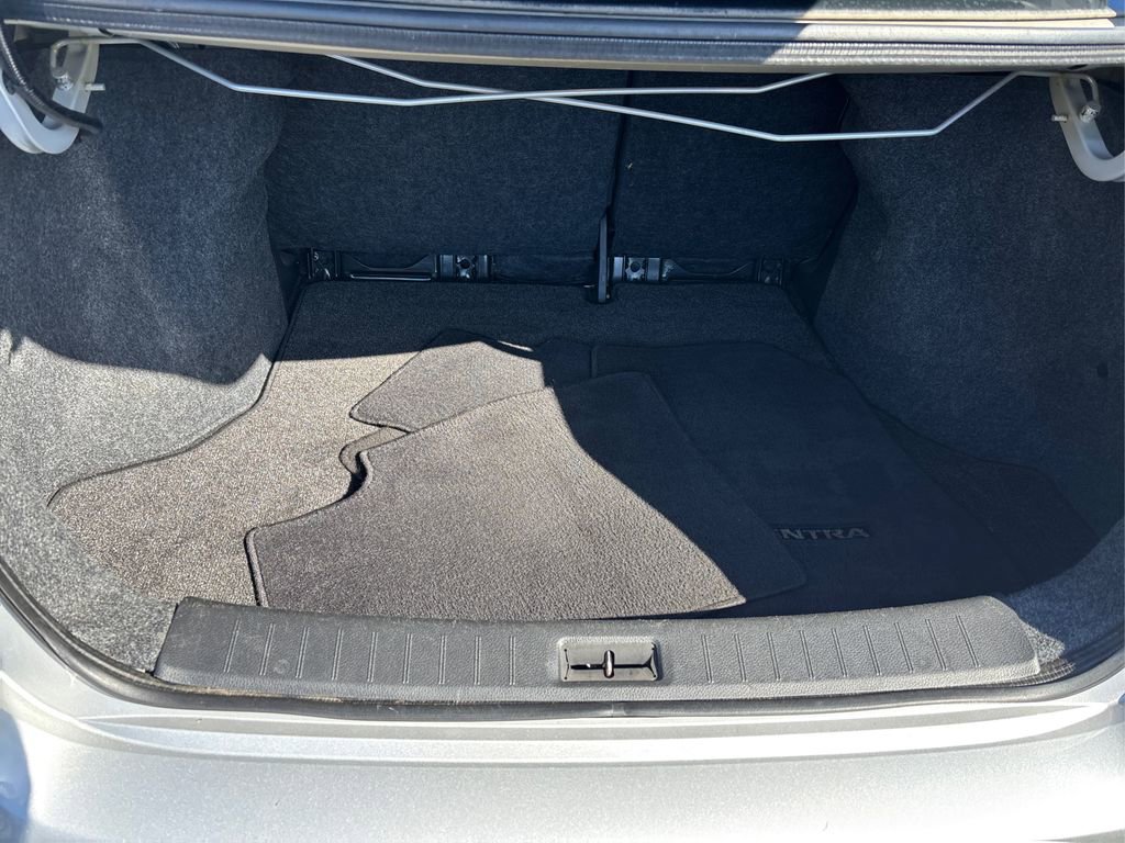 Used 2014 Nissan Sentra SV image 11