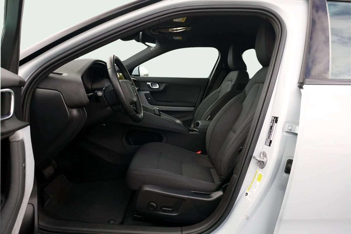 Used 2023 Polestar Polestar 2 w/ Pilot Pack AWD/4WD image 16