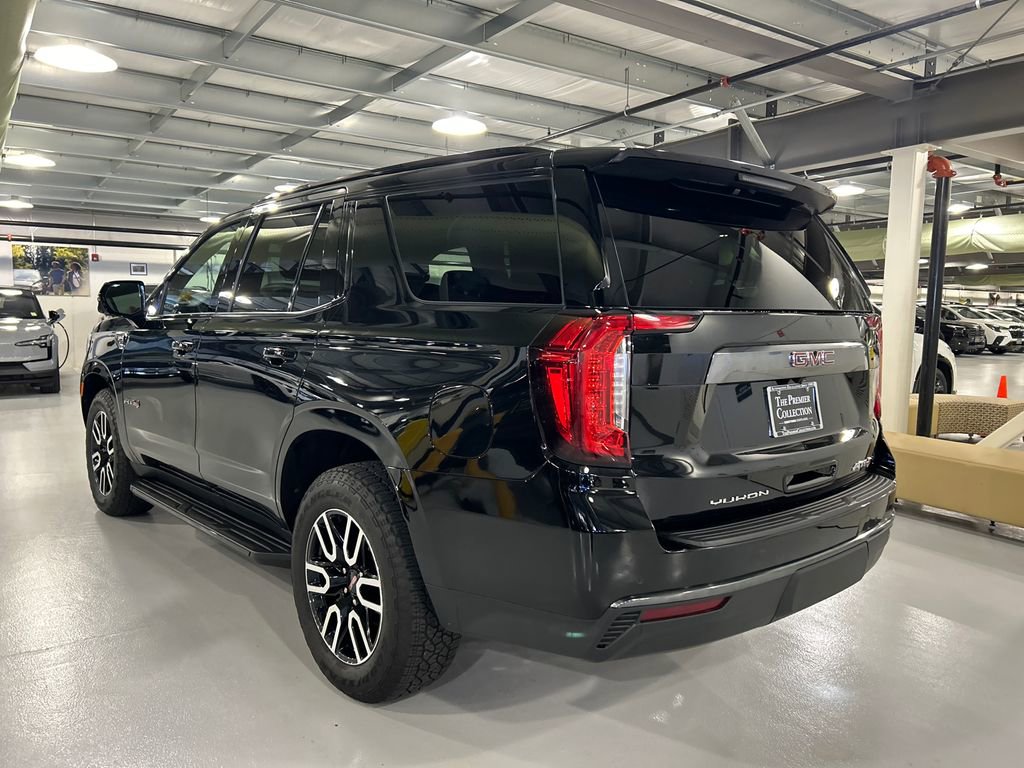 Used 2021 GMC Yukon AT4 w/ Technology Package image 4