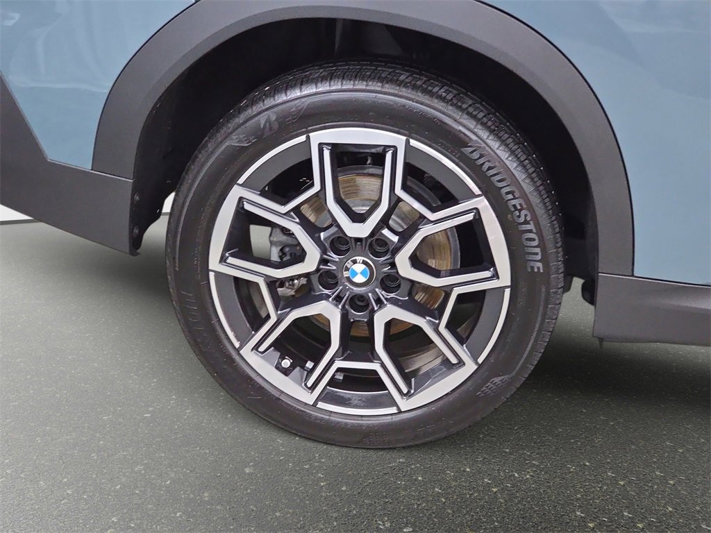 Used 2025 BMW X2 xDrive28i w/ Convenience Package image 34