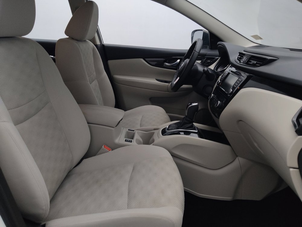 Used 2022 Nissan Rogue Sport SV FWD image 21