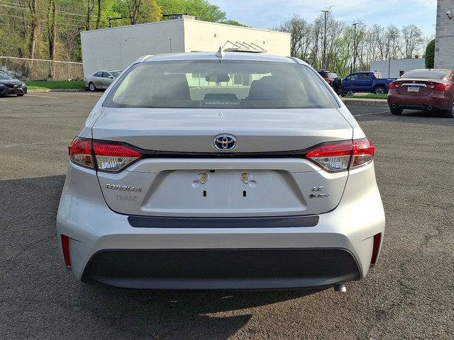 Certified 2025 Toyota Corolla LE FWD image 23