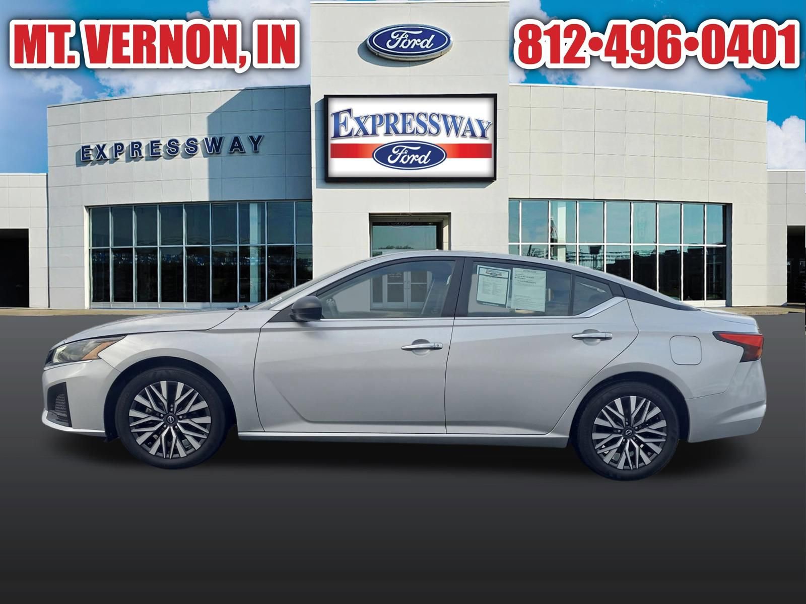 Used 2024 Nissan Altima 2.5 SV image 10