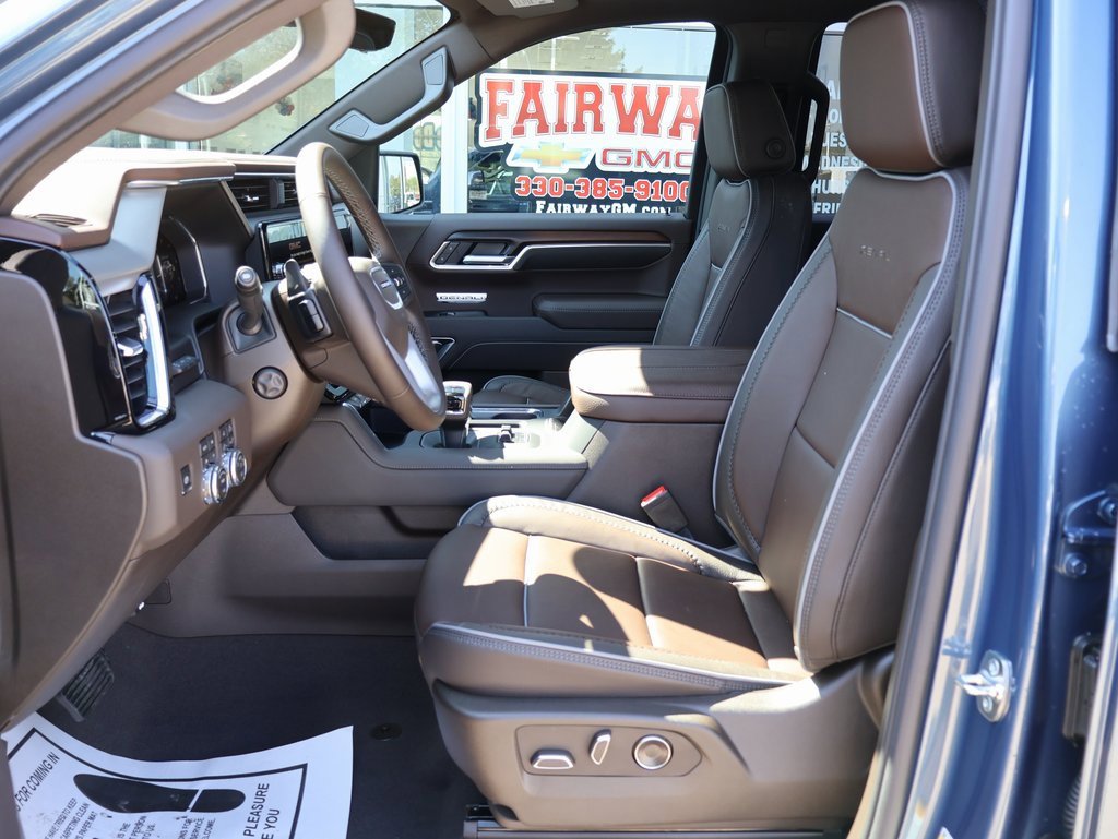 New 2026 GMC Sierra 1500 Denali w/ Denali Reserve Package image 16