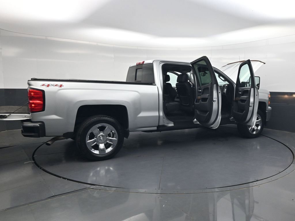 Used 2015 Chevrolet Silverado 1500 LTZ w/ LTZ Plus Package AWD/4WD image 50