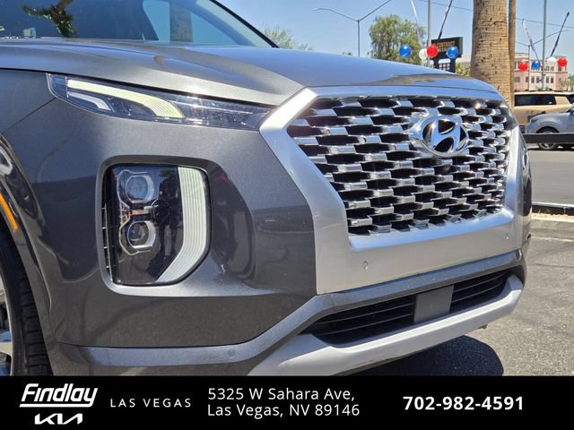 Used 2021 Hyundai Palisade Limited w/ Winter Package FWD image 2