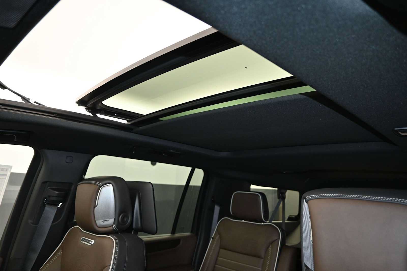 New 2026 GMC Yukon XL Denali Ultimate AWD/4WD image 25