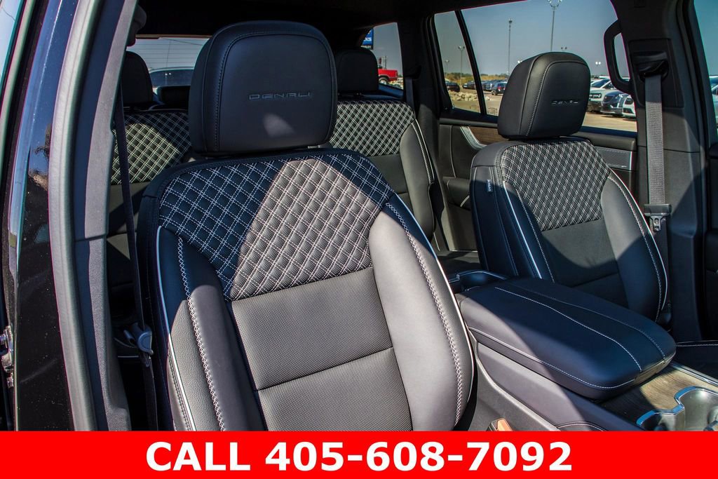 Used 2024 GMC Acadia Denali w/ Super Cruise Package image 10