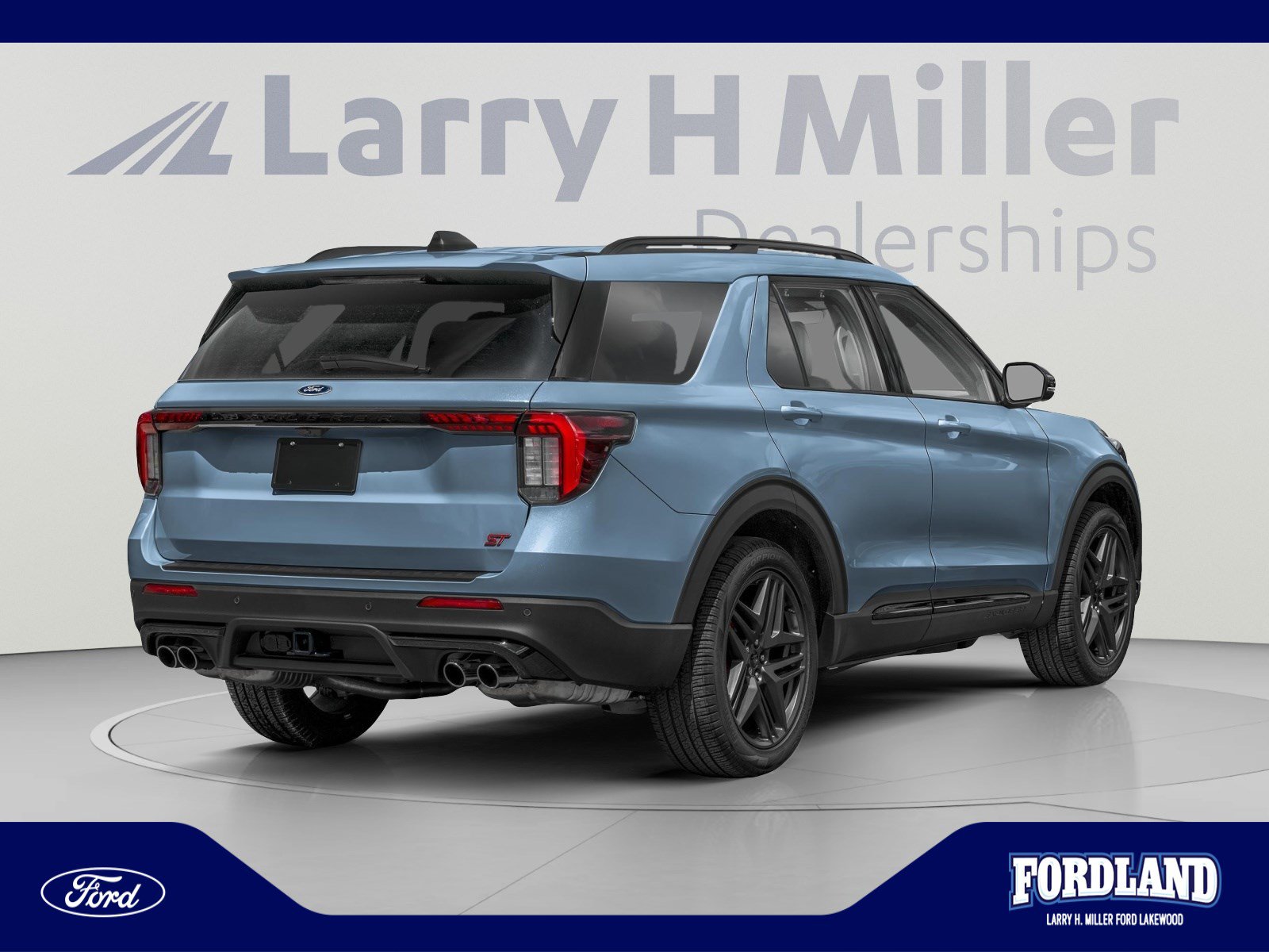 Used 2025 Ford Explorer ST w/ Sun And Sound Package AWD/4WD image 2