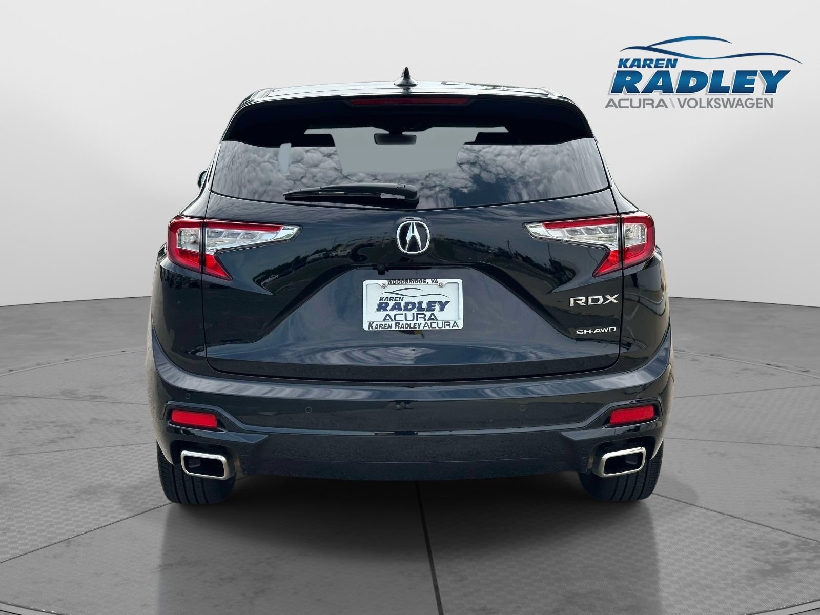 Certified 2025 Acura RDX w/ Advance Package AWD/4WD image 3