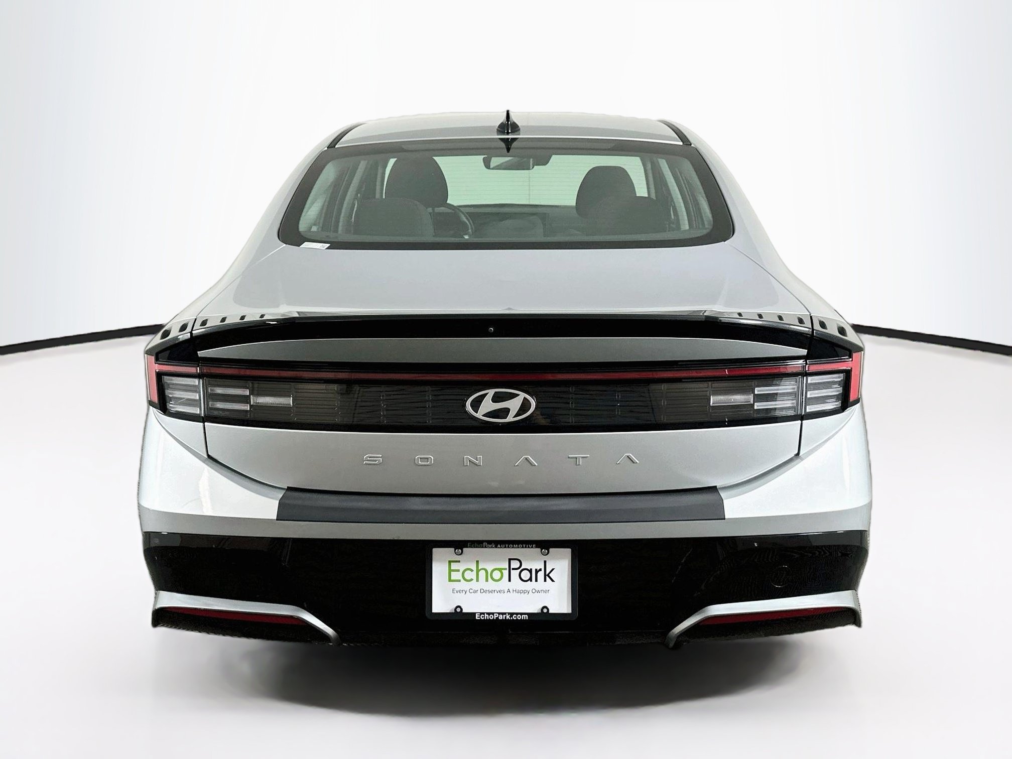 Used 2025 Hyundai Sonata SEL FWD image 7