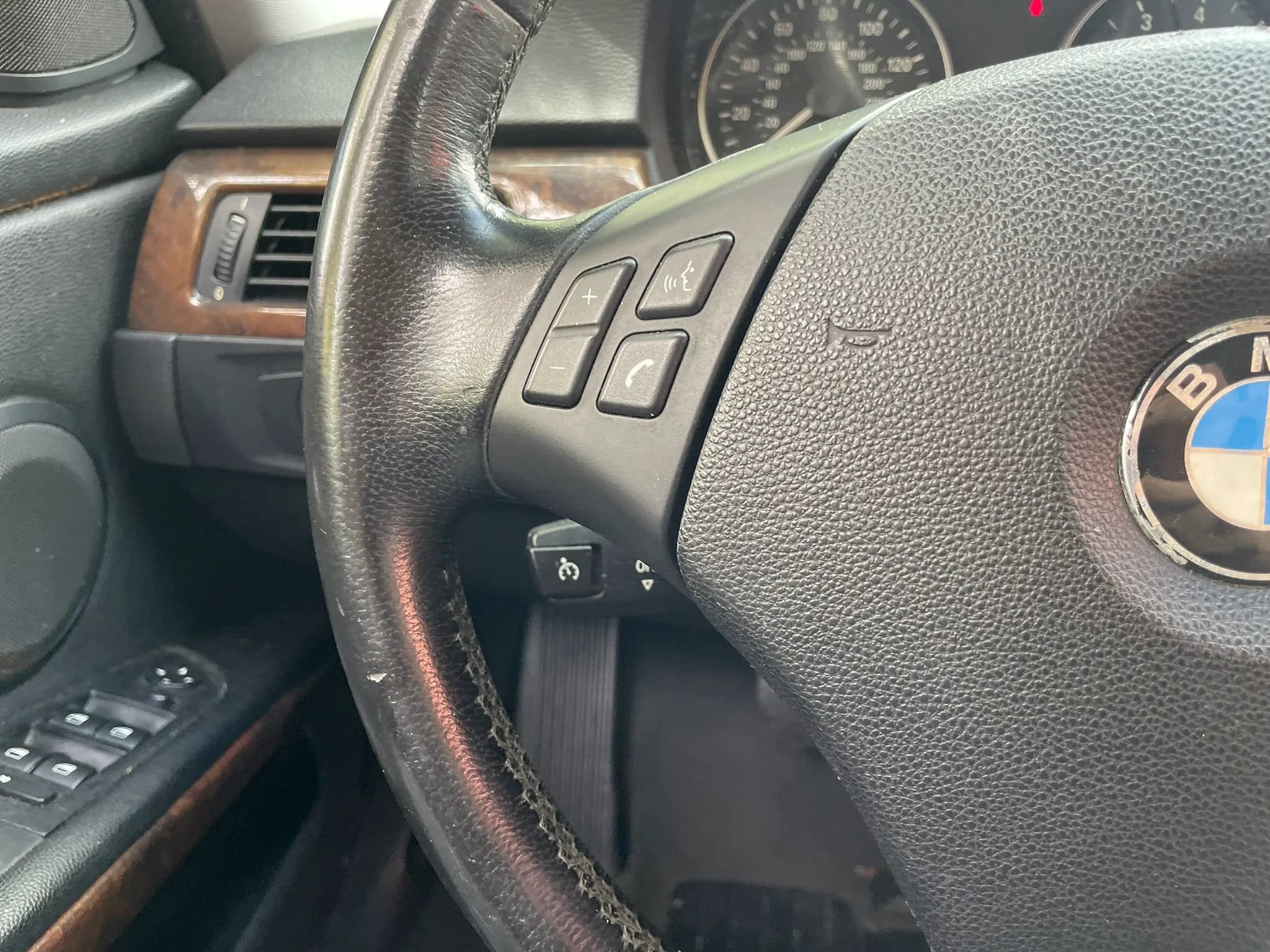 Used 2007 BMW 328i Sedan RWD image 14