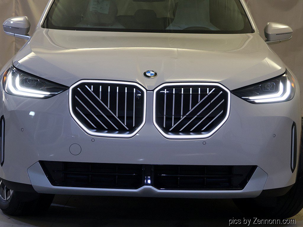 New 2026 BMW X3 xDrive30i w/ Premium Package AWD/4WD image 6