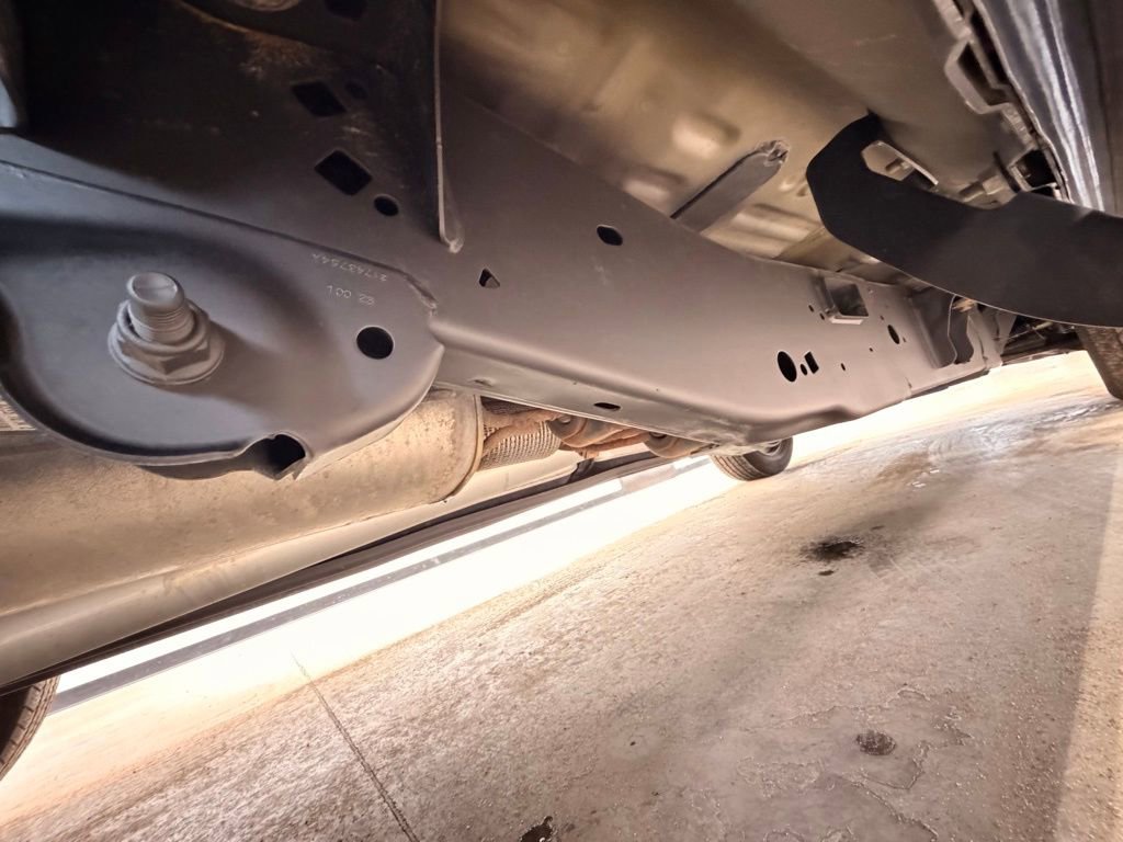 Used 2023 Ford F150 Lariat w/ Equipment Group 502A High AWD/4WD image 59