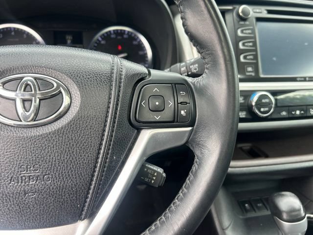 Used 2014 Toyota Highlander Limited FWD image 22