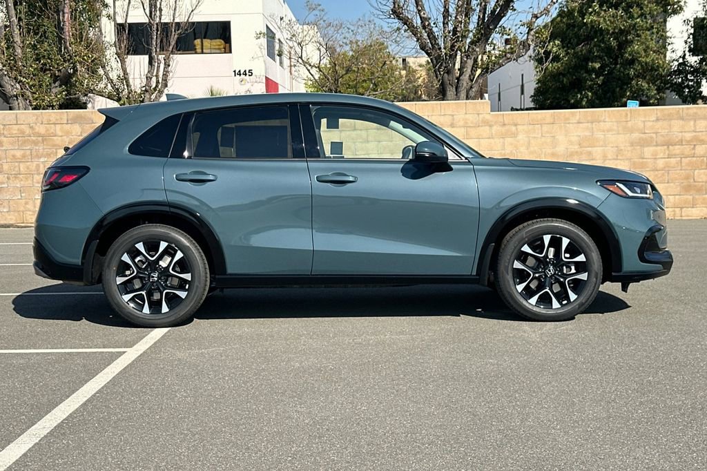 New 2026 Honda HR-V EX-L image 3
