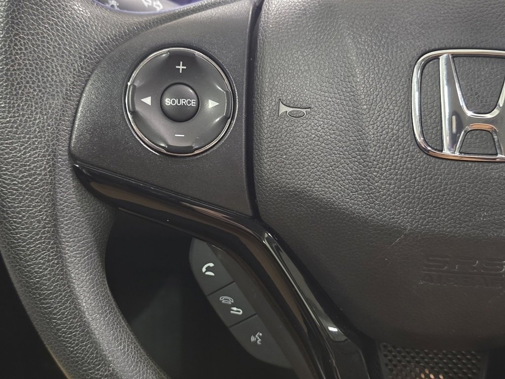 Used 2020 Honda HR-V LX image 30