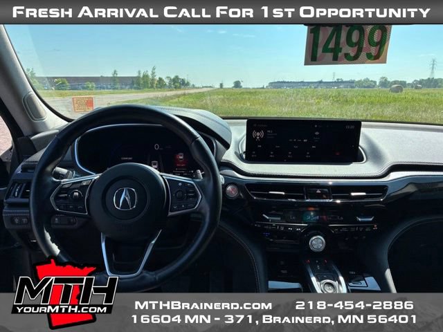 Used 2023 Acura MDX SH-AWD w/ Advance Package image 11