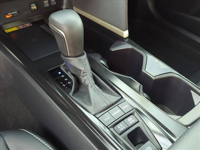 Certified 2026 Toyota Camry SE w/ Convenience Package FWD image 22