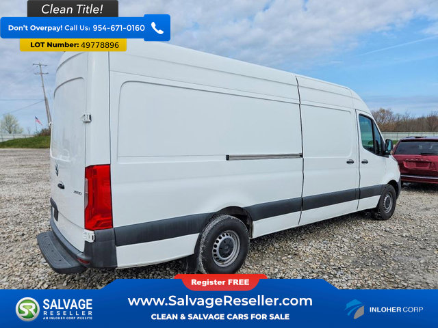 Used 2021 Mercedes-Benz Sprinter 2500 image 4