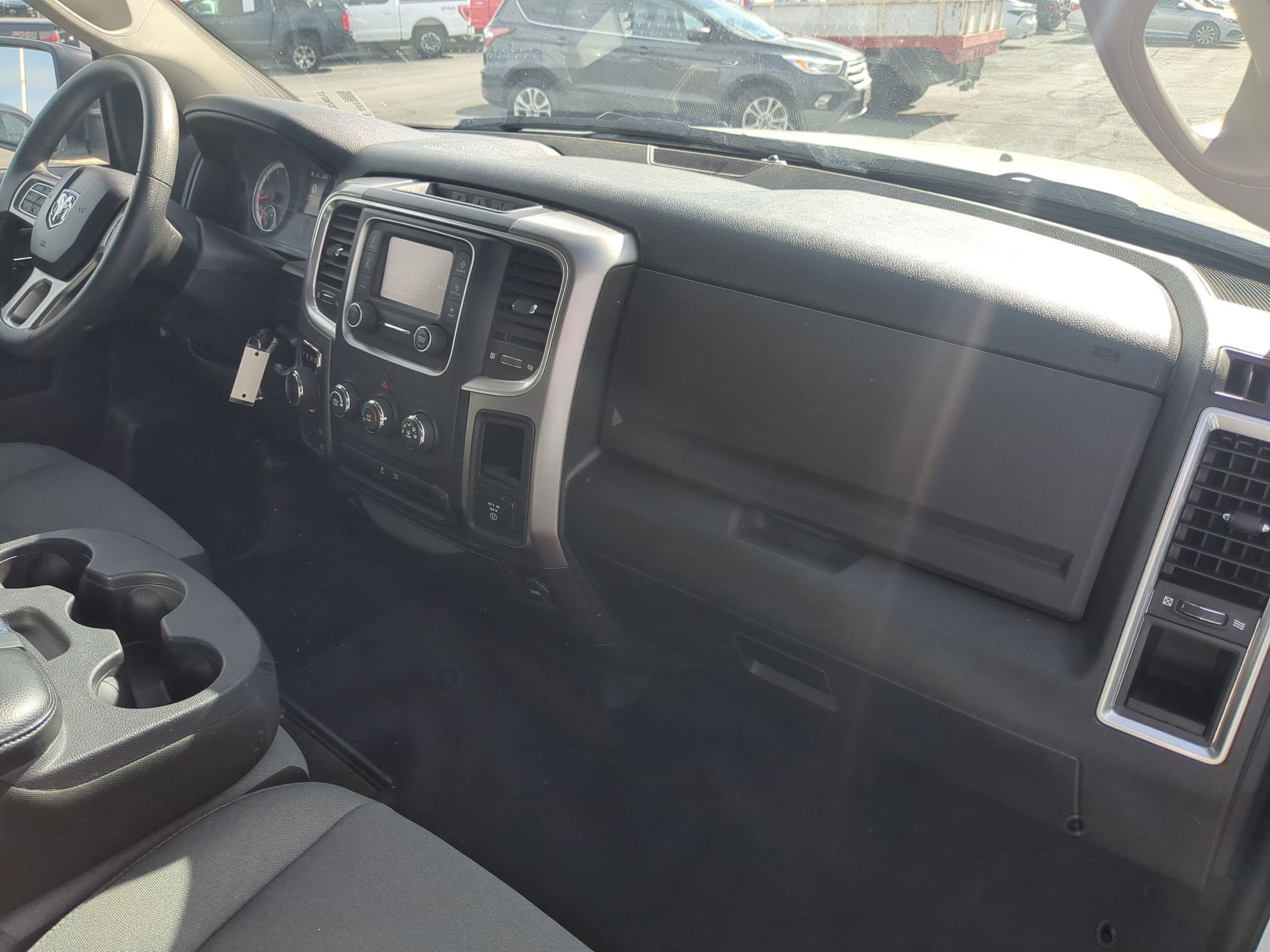 Used 2023 RAM 1500 Classic SLT image 32
