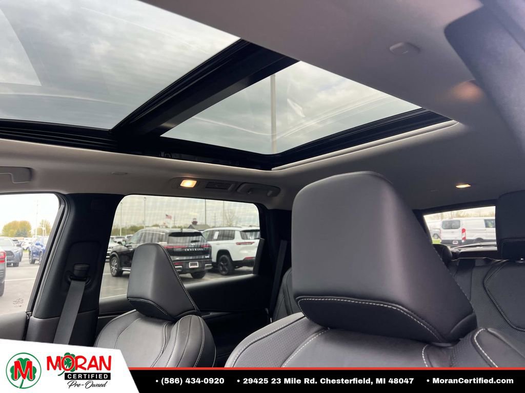 Used 2025 INFINITI QX60 Luxe AWD/4WD image 19