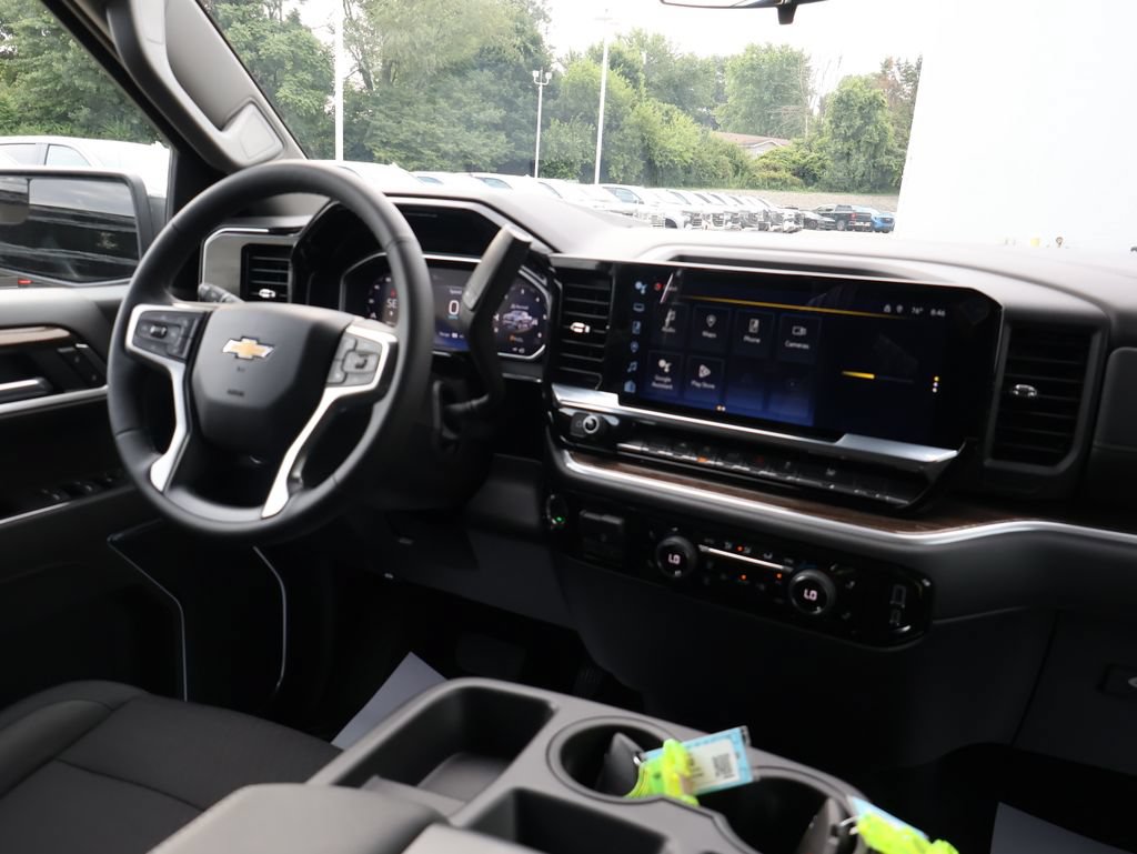 New 2026 Chevrolet Silverado 1500 LT AWD/4WD image 28