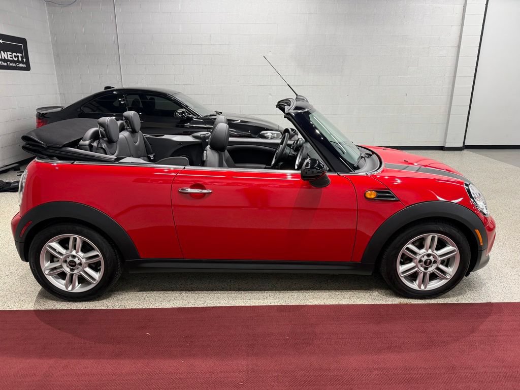 Used 2014 MINI Cooper Convertible FWD image 11