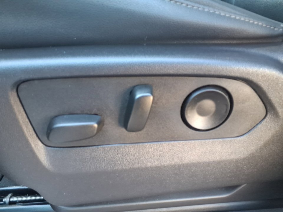 Used 2024 GMC Sierra 1500 SLT w/ SLT Premium Plus Package image 22