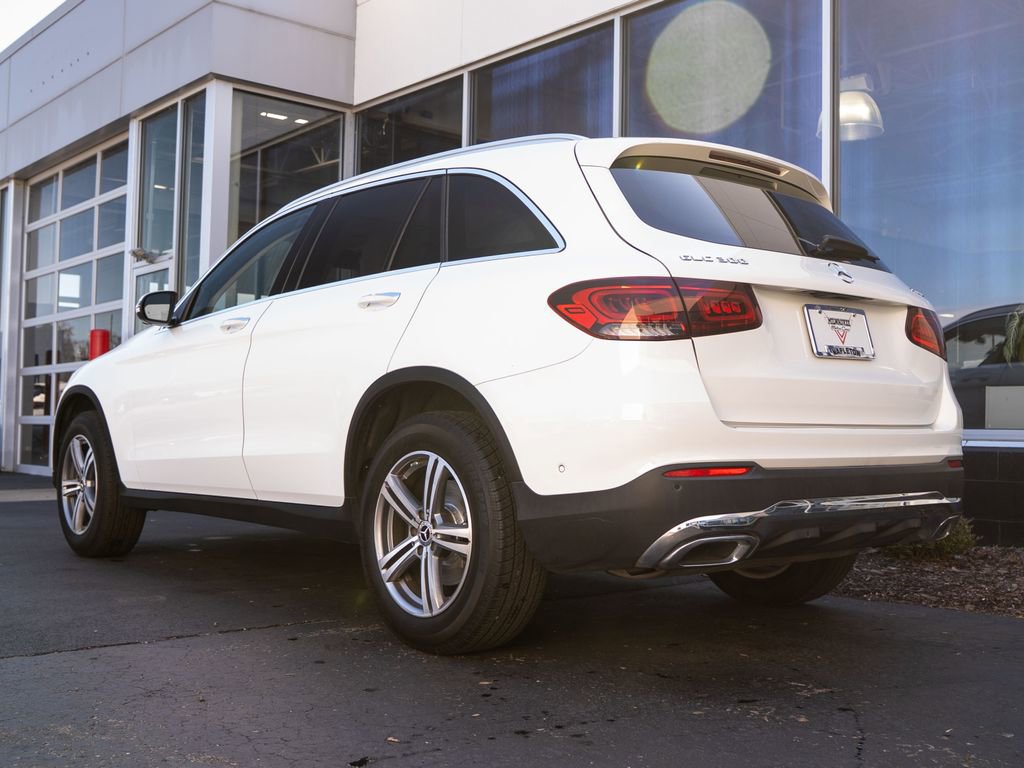Used 2021 Mercedes-Benz GLC 300 4MATIC w/ Premium Package image 7