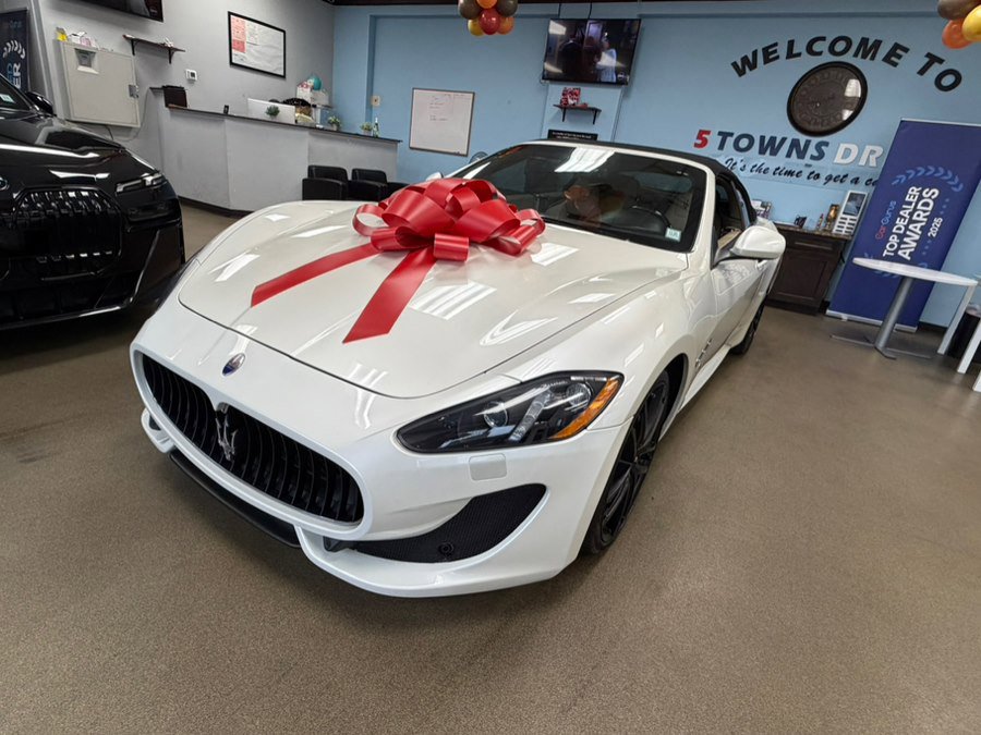 Used 2017 Maserati GranTurismo MC Centennial image 21