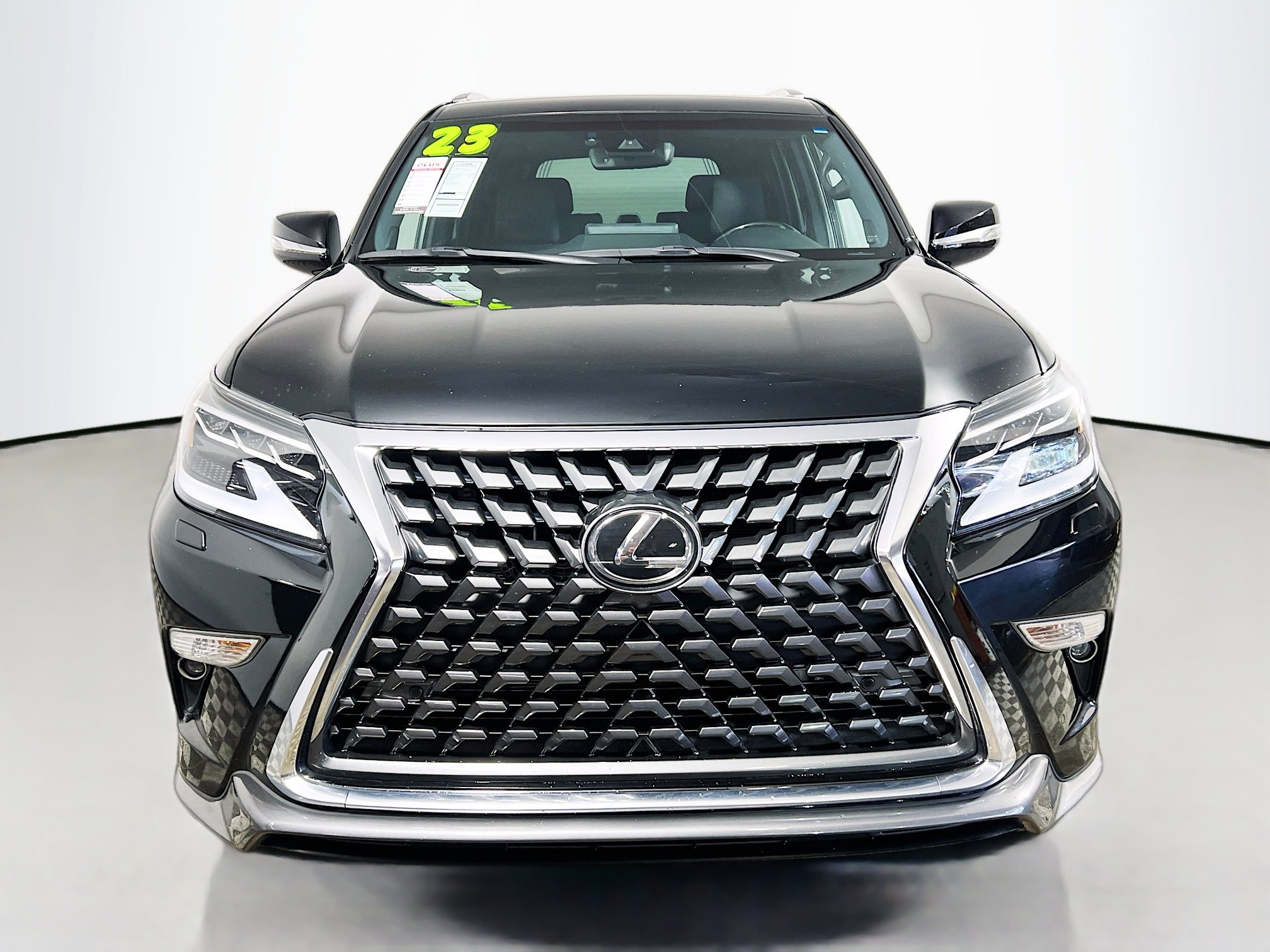 Used 2023 Lexus GX 460 Premium w/ Accessory Package image 11