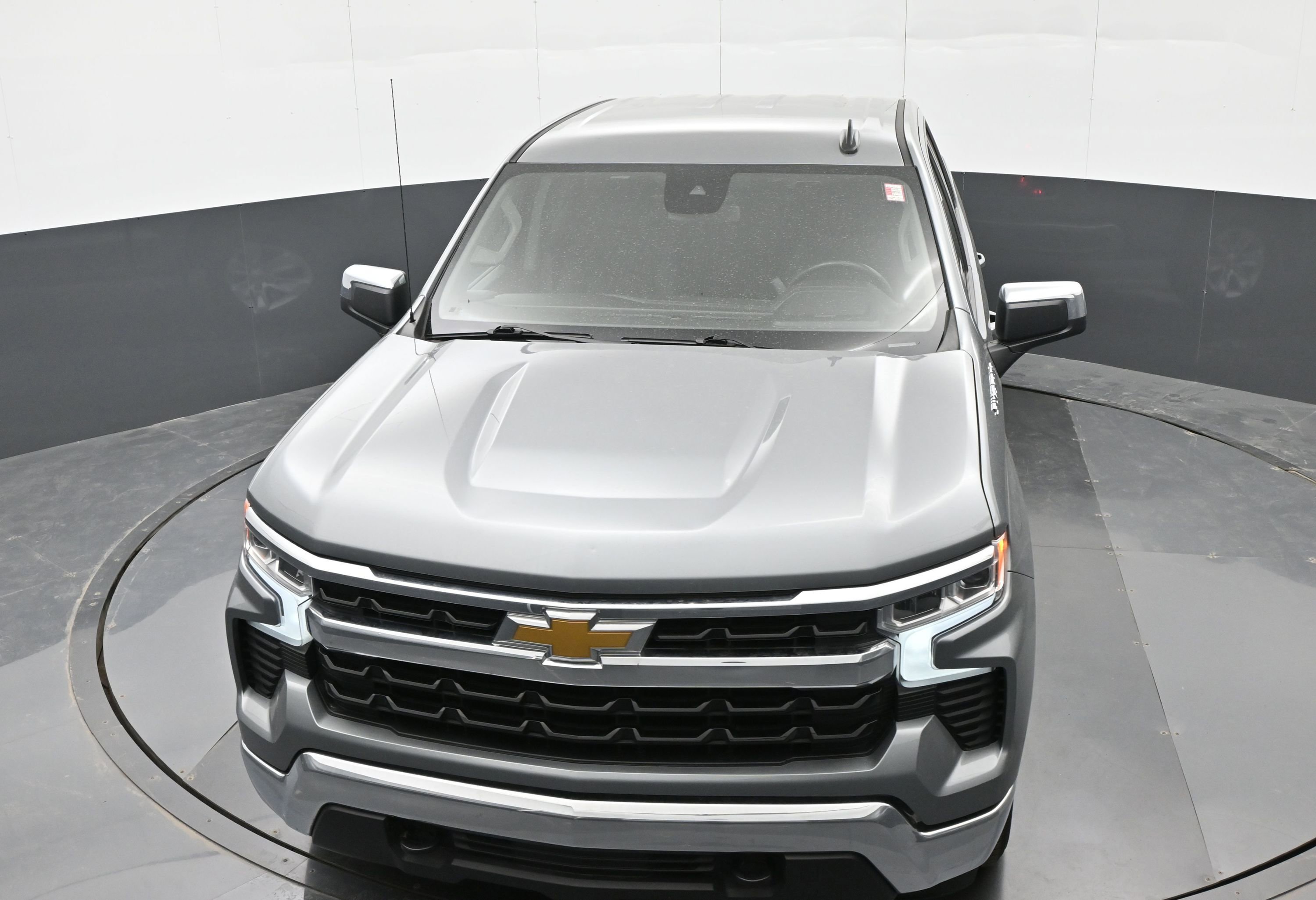 Used 2025 Chevrolet Silverado 1500 LT image 29