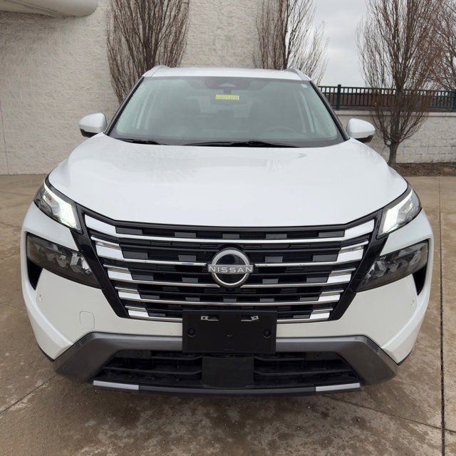 Used 2024 Nissan Rogue SL image 8