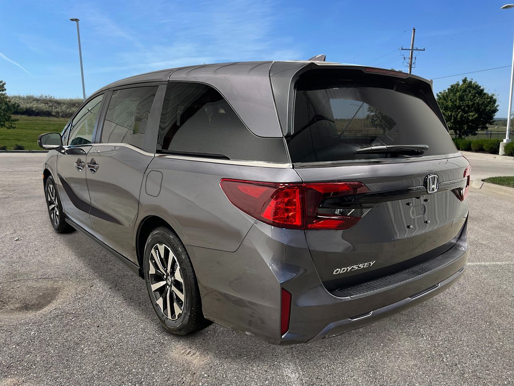 New 2026 Honda Odyssey EX-L image 3