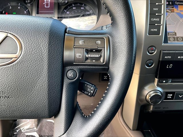 Used 2017 Lexus GX 460 w/ Navigation Package AWD/4WD image 21