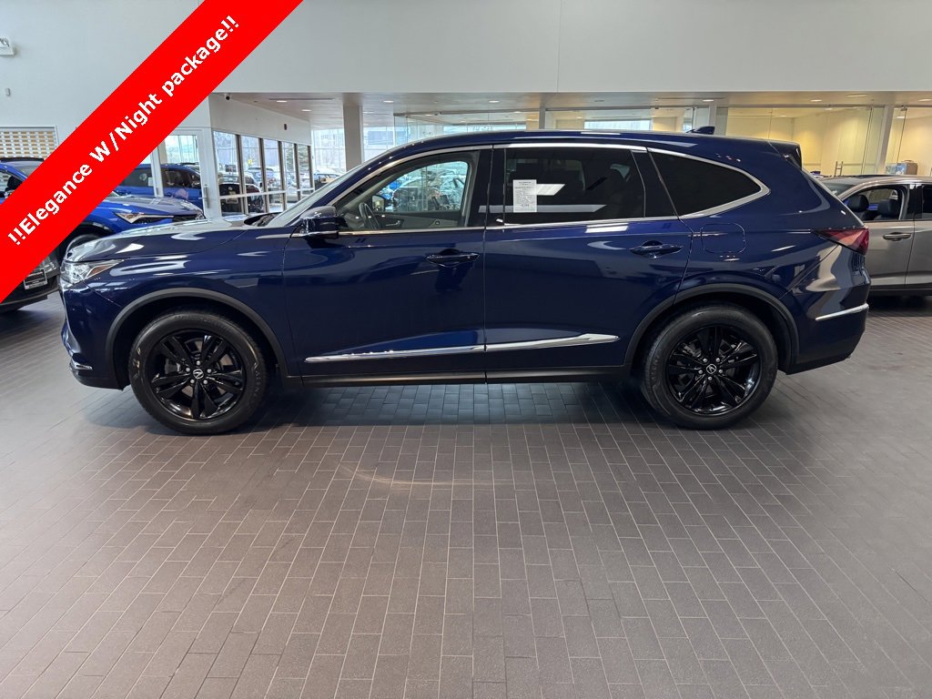 Used 2023 Acura MDX SH-AWD image 3